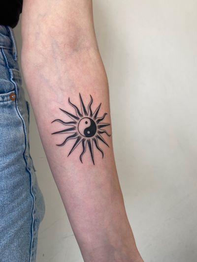 Yin Yang Sun piece 