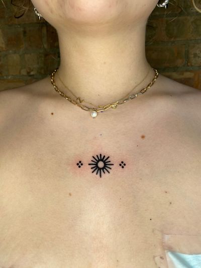 Sun Ornament Chest 